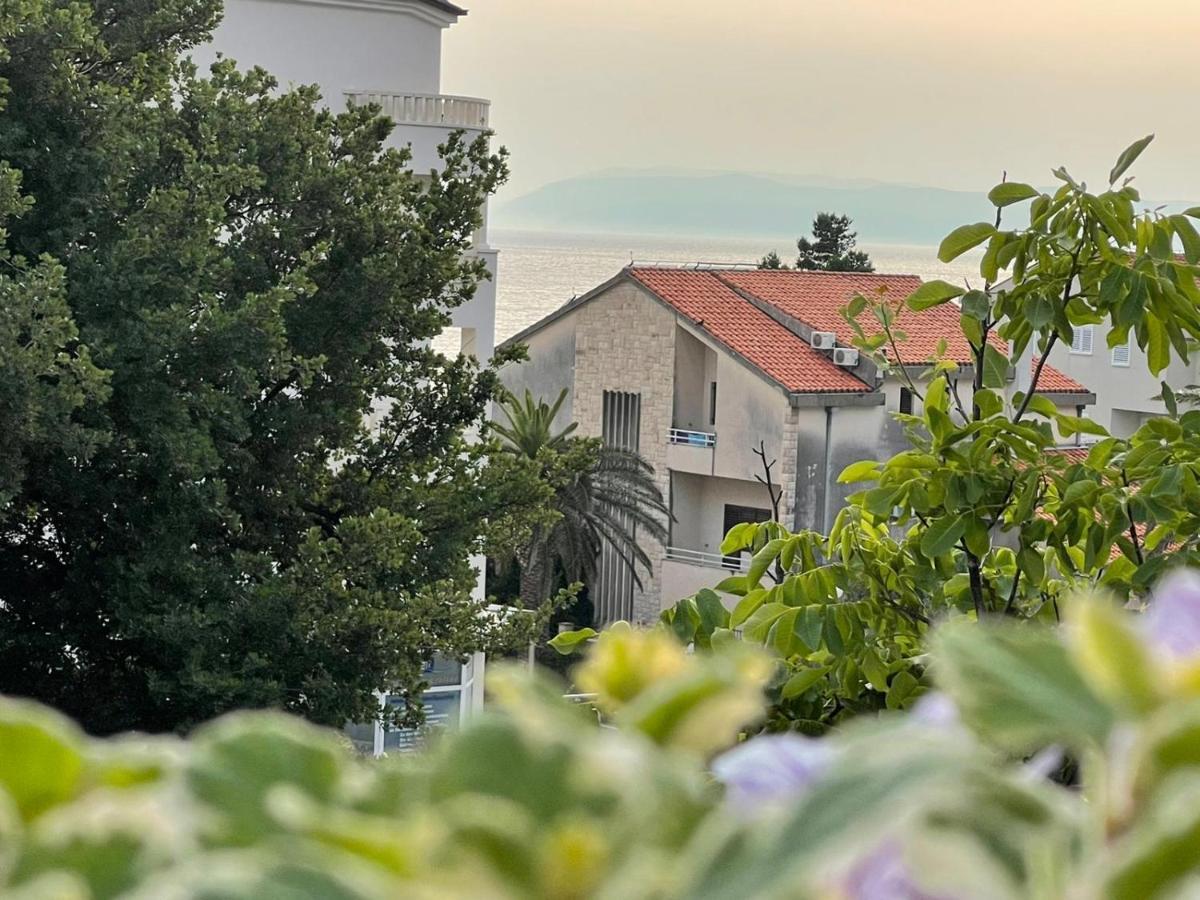 Villa Jadranka Apartments Тучепи Экстерьер фото