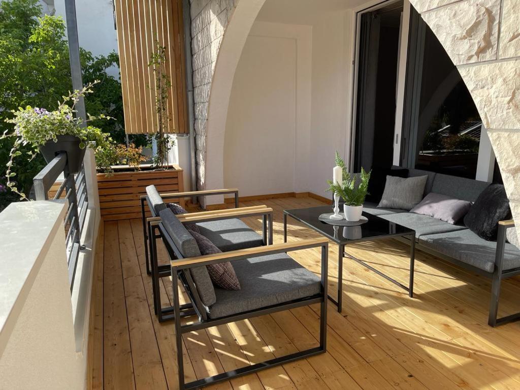 Villa Jadranka Apartments Тучепи Экстерьер фото