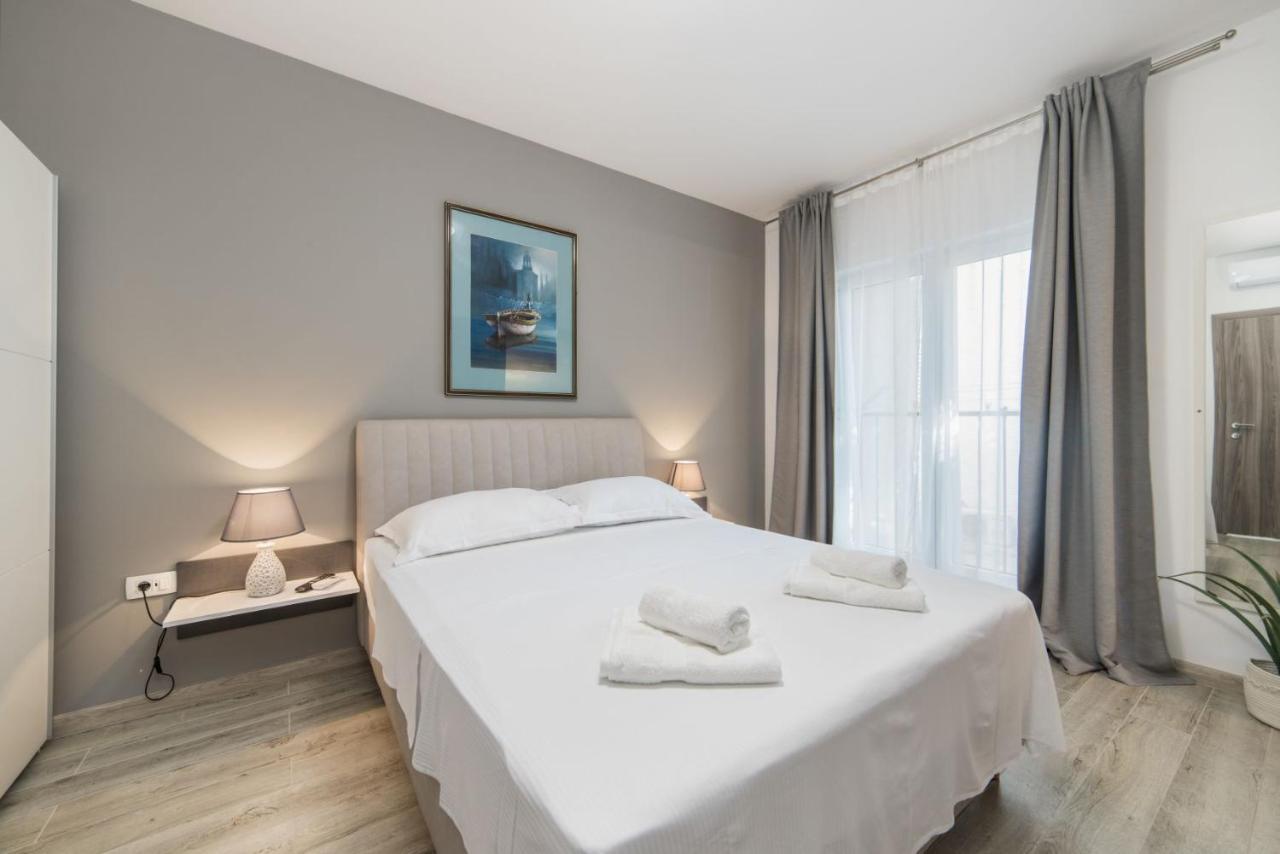 Villa Jadranka Apartments Тучепи Экстерьер фото